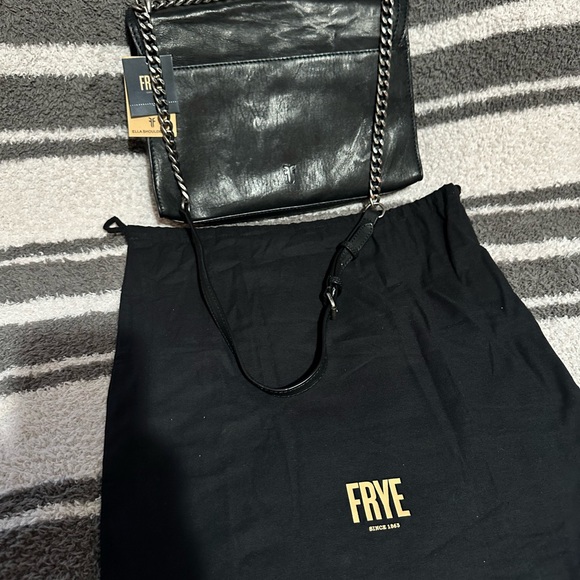 NWT Frye Ella Flap Shoulder Bag “Black” - Picture 4 of 13